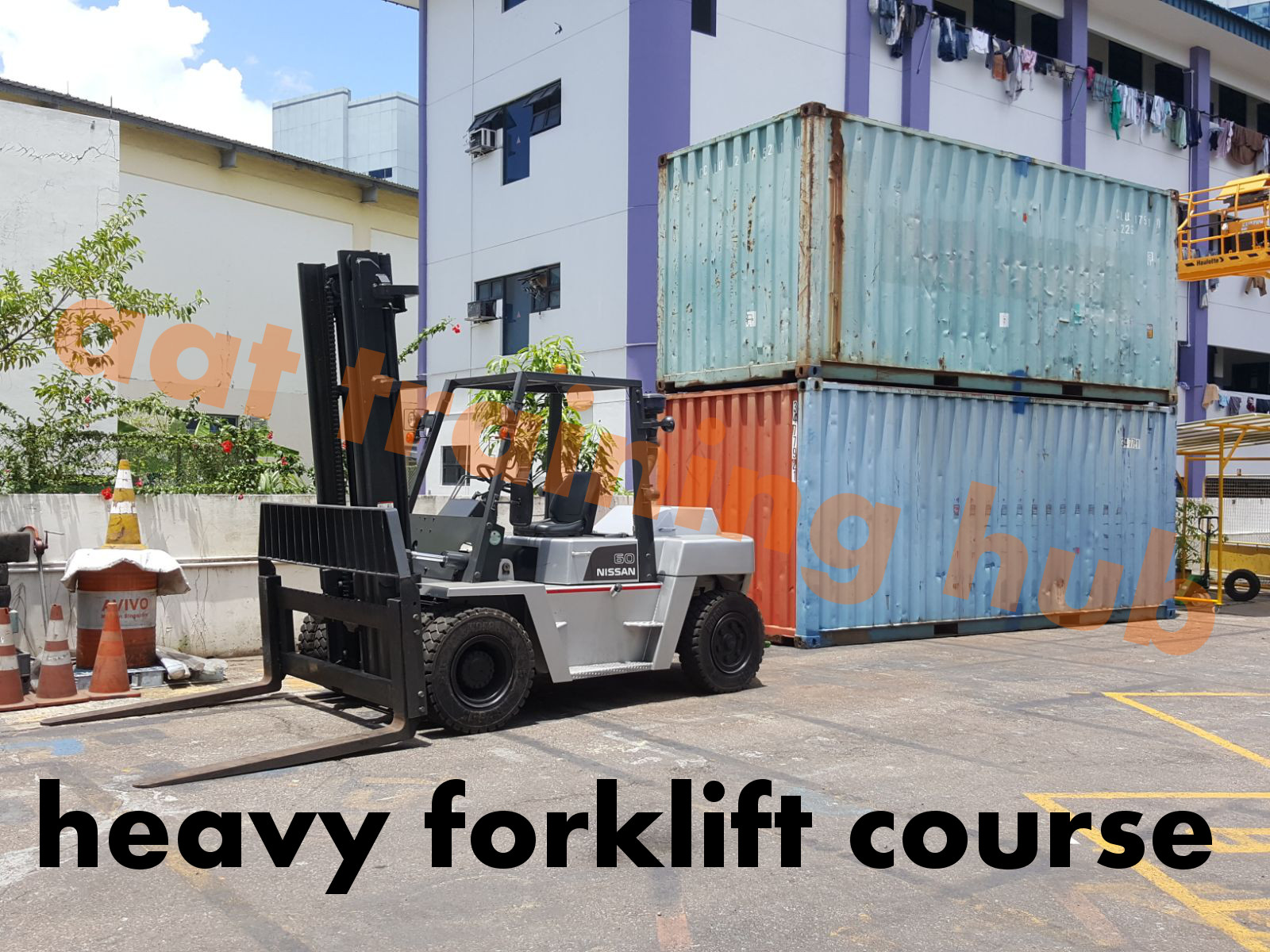 Heavy Forklift